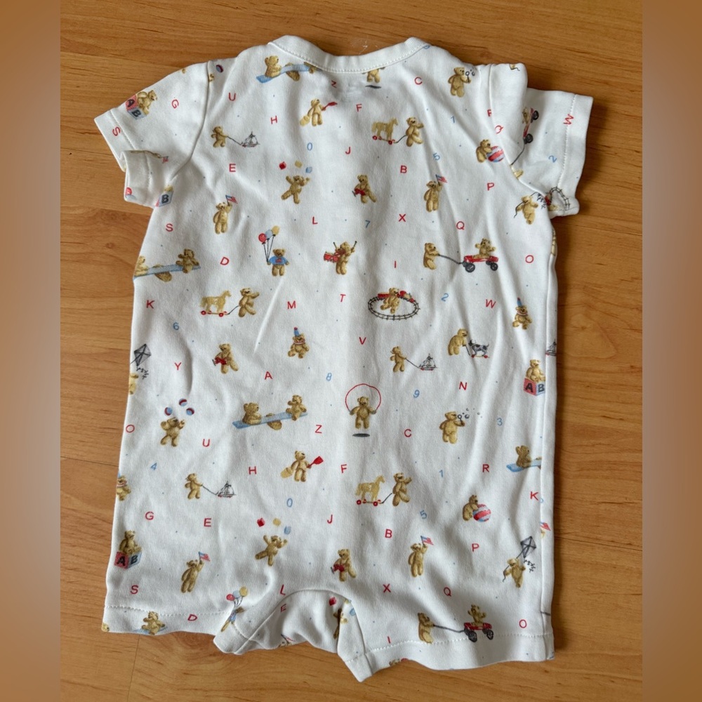 Ralph Lauren Baby Boy All Cotton Shorttall Romper w Polo Bear Alphabet Print 9 M - Picture 10 of 11